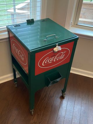 Vintage Coca Cola Coke Ice Chest Cooler With 36oz Bottle 3
