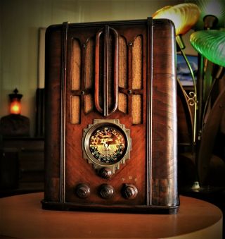 Vintage Zenith Tombstone Tube Radio,  5 - S - 29,  1935
