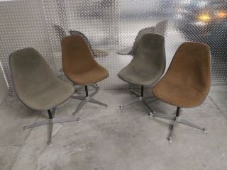Vintage Herman Miller Eames Set Of 4 Swivel Side Shell Chairs Contract Base