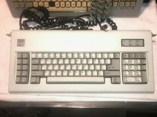 Vintage Ibm Model F Keyboard,  Pc/at Version 84 Key,  Great Physical