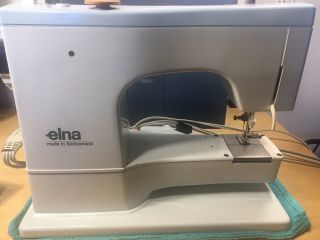 Elna SU Multi Stitch Arm Vintage Sewing Machine 3
