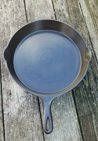 Wagner Ware 12 Cast Iron Skillet With Heat Ring – Vintage -  Circa 1924