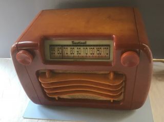 Vintage Sentinel Model 284 Radio - Catalin,  1940s 