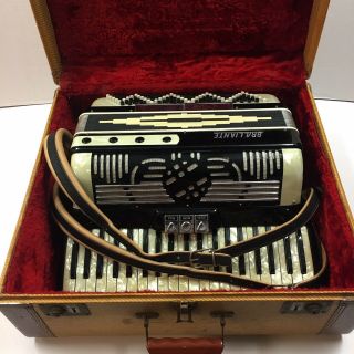 Brilliante Accordian 120 Bass 41 Key With Case.  Vintage