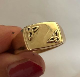 Vintage Mens 9 Ct Solid Gold Signet Ring - Size V - 7.  7 Gms