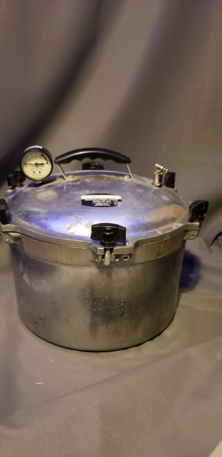 All American No.  915 Pressure Cooker Canner 15.  5 Qt.  Vintage With