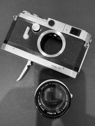 Vintage Canon Vt Rangefinder Camera W L39 50mm F1.  4 Len Set