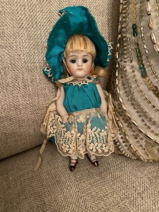 Pretty Antique 5” All Bisque German Kestner Mold 130 Doll Clothes