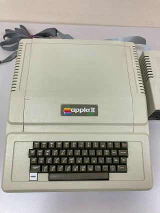 Vintage Apple II,  Computer A2S1048 w/ Apple Disk Drive,  memory card 2