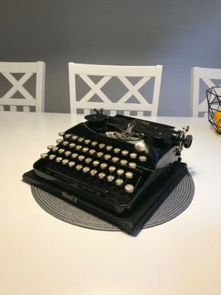 Vtg Antique Erika 5 Typewriter Schreibmaschine Máquina De Escrever ???