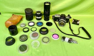 Vintage Nikon F Film Camera W/ Nikkor 1.  4 50mm,  3.  5 135mm,  & 3.  5 300mm Lenses