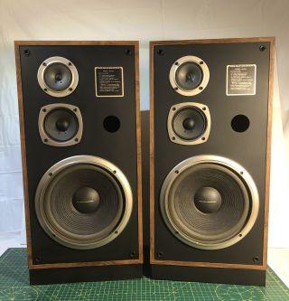 Vintage Marantz Sp1000 3 - Way Speakers,  110 Watts,  10” Woofer,  4” Mid,