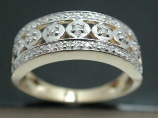 Vintage 14k Solid Yellow Gold Diamond Band Ring Size 7