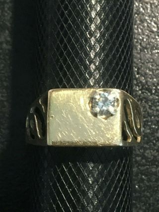 Diamond Ring - 14k Yellow Gold Approx Size 9.  0 Vintage Mens