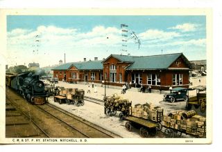 C M & St P Railroad Station - Depot - Wagons - Mitchell - South Dakota - Vintage Postcard