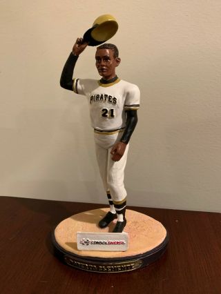 Roberto Clemente Figurine Standing Ovation Pittsburgh Pirates Sga - Great Condit