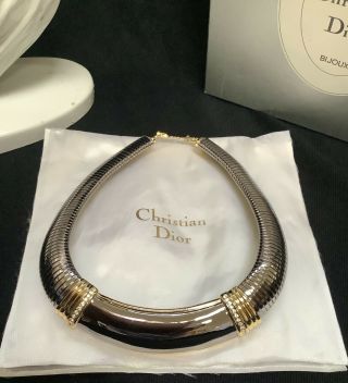 STUNNING VINTAGE CHRISTIAN DIOR CHOKER NECKLACE with silk pouch & box 2