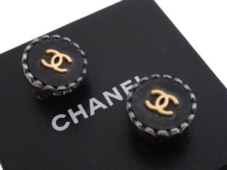 Auth Chanel Cc Logo Vintage 96p Clip - On Earrings Black/silver/goldtone - E44514c