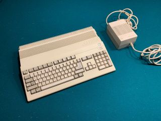 Amiga 500 Vintage Computer Commodore Powers On