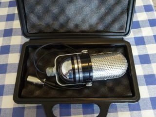 Vintage ‘pill Style’ Ribbon Microphone.