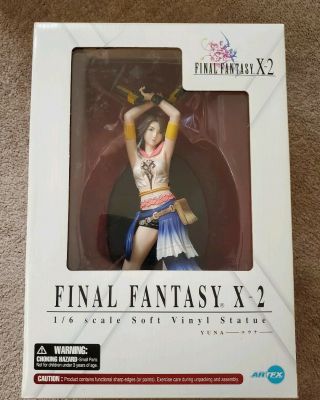Final Fantasy X Play Arts Yuna - 1/6 Scale Soft Vinyl Statue.  Like,  Open Box