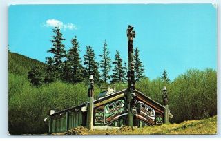Indian Ceremonial House Totem Bight Near Ketchikan Alaska Vintage Postcard B72