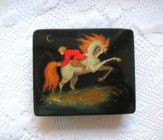 Fedoskino Vintage Soviet Russian Lacquer Box Papier - Mache Hand - Painted 1970s