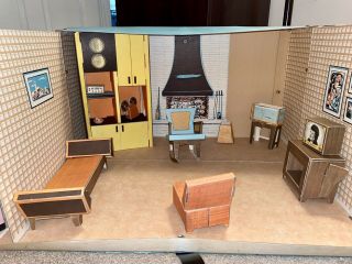 Tammy’s 1963 Ideal Cardboard Dream House Vintage Barbie Dream House 2