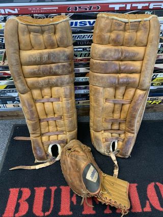 Vintage Cooper Goalie Gp95 Leg Pads & Glove