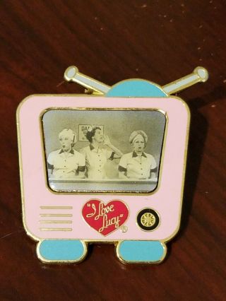 Universal Studios Theme Park I Love Lucy Tv Lucille Ball Collectible Pin