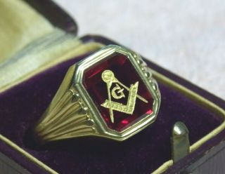 Vintage Gents Masonic Ring 10k Gold Size 11 Weighs 10.  1 Grams