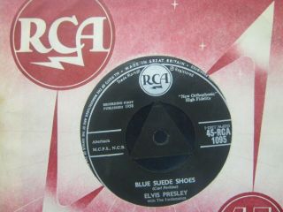 Record 7” Single Elvis Presley Blue Suede Shoes Tri - Centre 1486