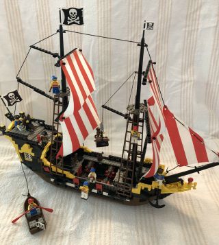 Lego Pirates 6285 Black Seas Barracuda Vintage Very Rare 99.  9 Complete