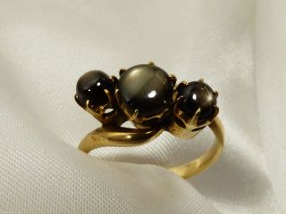 Vtg 14k Gold 3 Stone Black Star Sapphire Ring Sz 7.  25