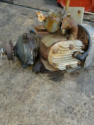 Vintage Deco Quarter Midget Engine