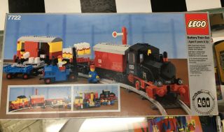 Lego Set 7722 Vintage 4.  5v Battery Powered Operated Train