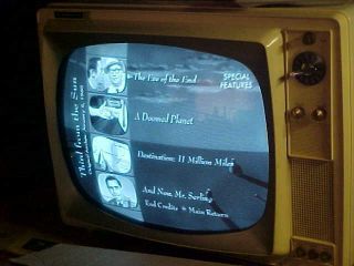 Vintage Retro Rca Victor Portable Tv 1960 White Great Gaming 17 Inch