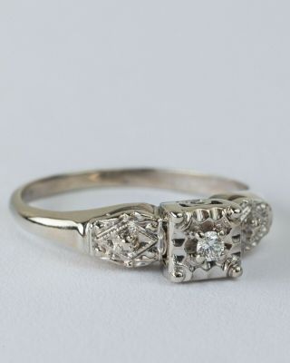 Estate Gorgeous Vintage Sparkling Diamond & Solid 14k Gold Ring