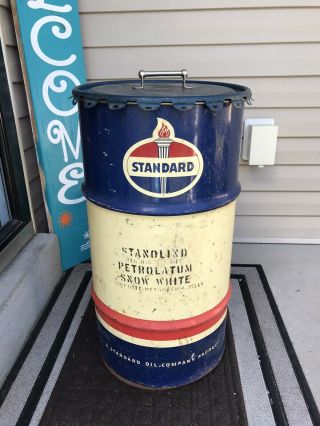 Vintage Standard Oil Co.  Stanolind Petrolatum Snow White Drum Barrel Can W/ Lid