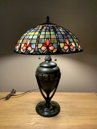 Vintage Tiffany Style Stained Glass Quoizel Collectible Colorful Table Lamp