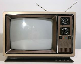 CAPEHART VINTAGE TELEVISION SET 1984 13 