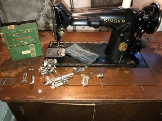 Vintage Singer Sewing Machine 201 - 2 Many Attachments - Dry Rotting Cord