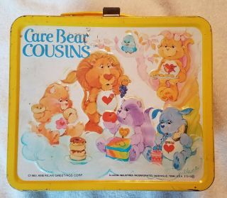 VINTAGE 1985 Metal Yellow Care Bear Cousins Care Bears Lunch box and Thermos 2