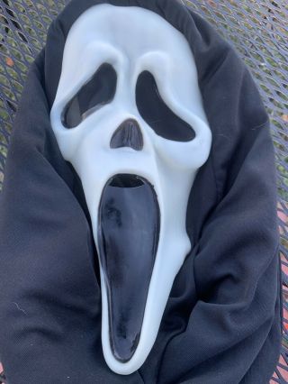 Vintage Scream Ghostface Mask Fun World Div