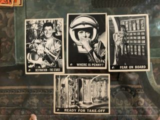 Vintage 1966 Topps Lost In Space Dressed For Space 3,  6,  13,  36