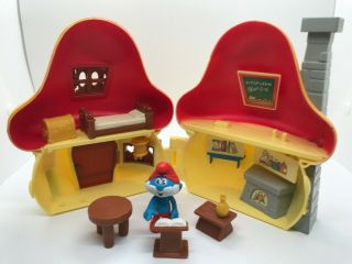 Papa Smurf’s Red Mushroom House 100 Complete 2008 Jakks Pacific Play Set Lab
