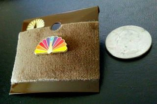 Vintage Nbc Television Rainbow Peacock Lapel Pin/original Plastic Display Card