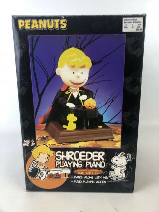 Vintage Peanuts Schroeder Playing Piano Halloween Pumpkin Animated Music & Light