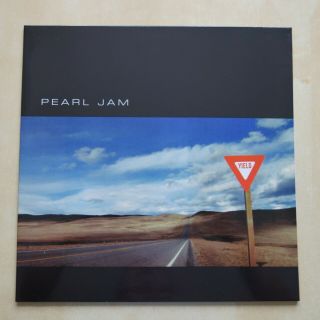 Pearl Jam Yield Limited Edition White Vinyl Lp With Inner Sleeve