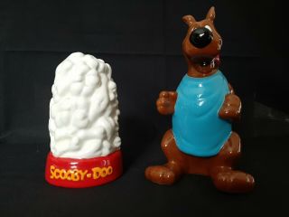 1998 Hanna - Barbera Scooby Doo & Bowl Of Bones Salt & Pepper Shaker - Rare